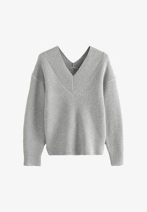 Grau gerippter Strickpullover mit tiefem V-Ausschnitt und abgesenkten Schultern, der eine strukturierte Optik und eine lockere Passform aufweist.