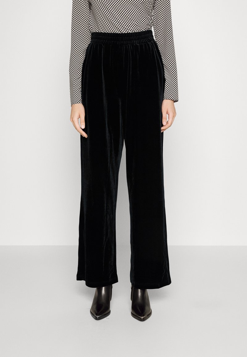 Han Kjøbenhavn Pantalon classique - black