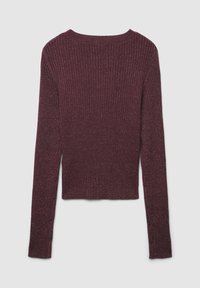 Burgunderroter, gerippter Strickpullover mit langem Ärmel, rundem Ausschnitt und schimmernder Textur. Verkürzte Länge mit eng anliegenden Ärmeln.