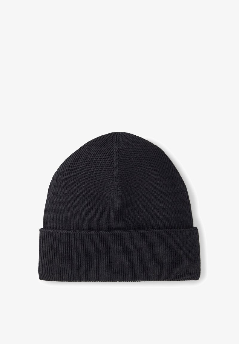 Bonnet en tricot noir avec un bord replié, design texturé en côtes, et forme cylindrique. Convient pour un port par temps froid.