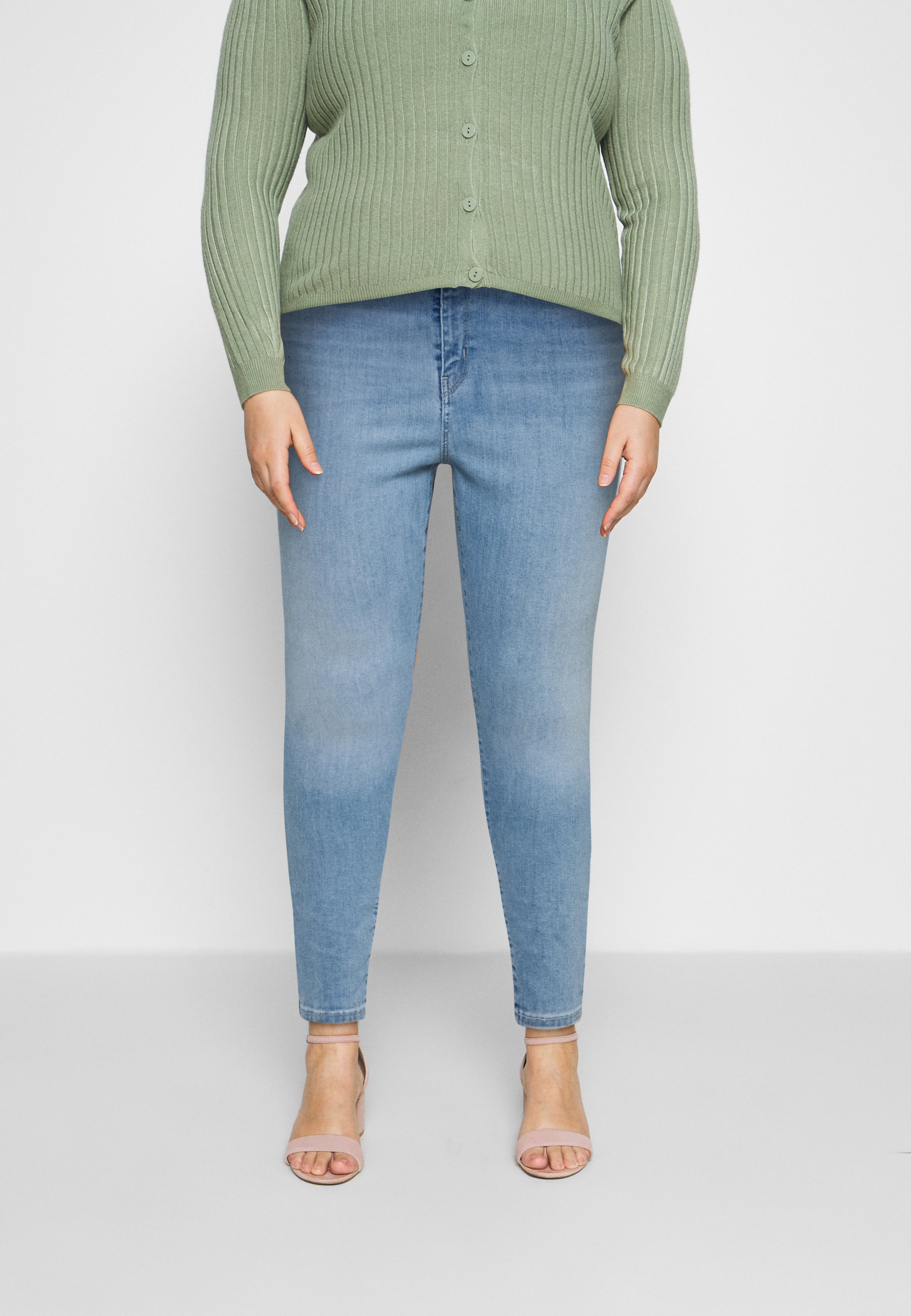 Levi's® SS Relaxed Fit Tee 16143-0084 -SneakerStudio