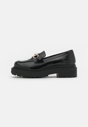 Acquista scarpe da donna online