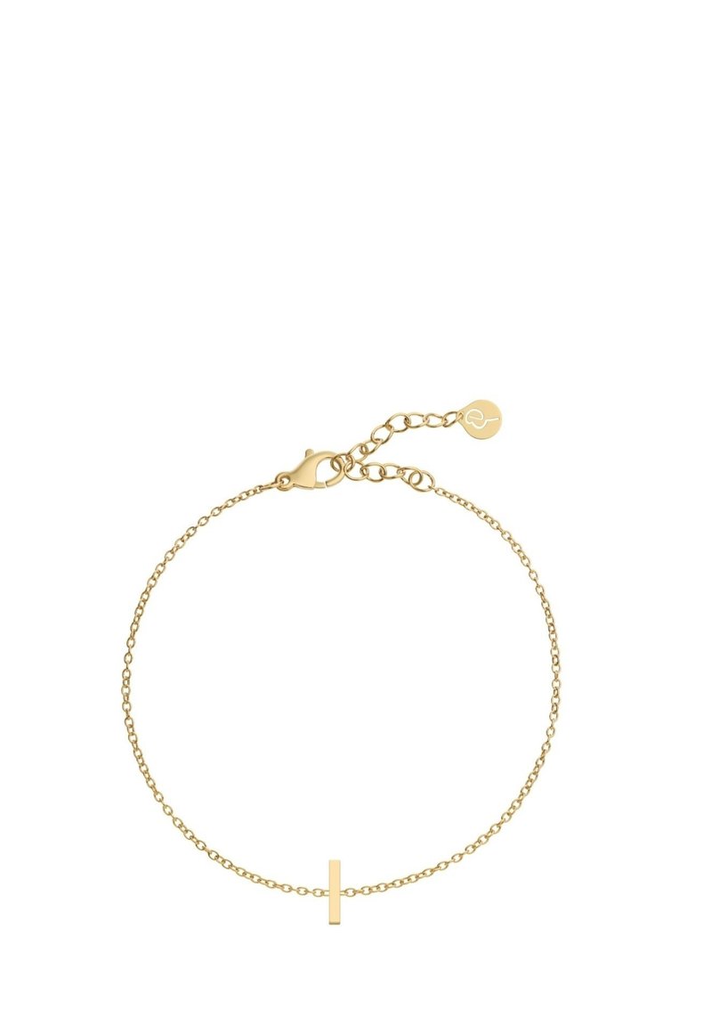 Gouden armband met een delicate ketting en een horizontale stangaccent. Verstelbare sluiting met een klein logo-label. Eenvoudig en minimalistisch ontwerp.