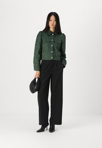 YAS YASKILLO JACKET - Viegla jaka - sycamore