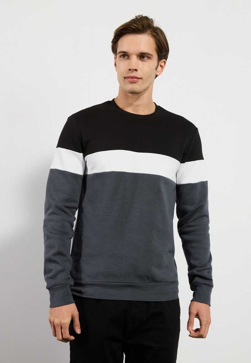 Pier One Φούτερ - forged iron/white/black