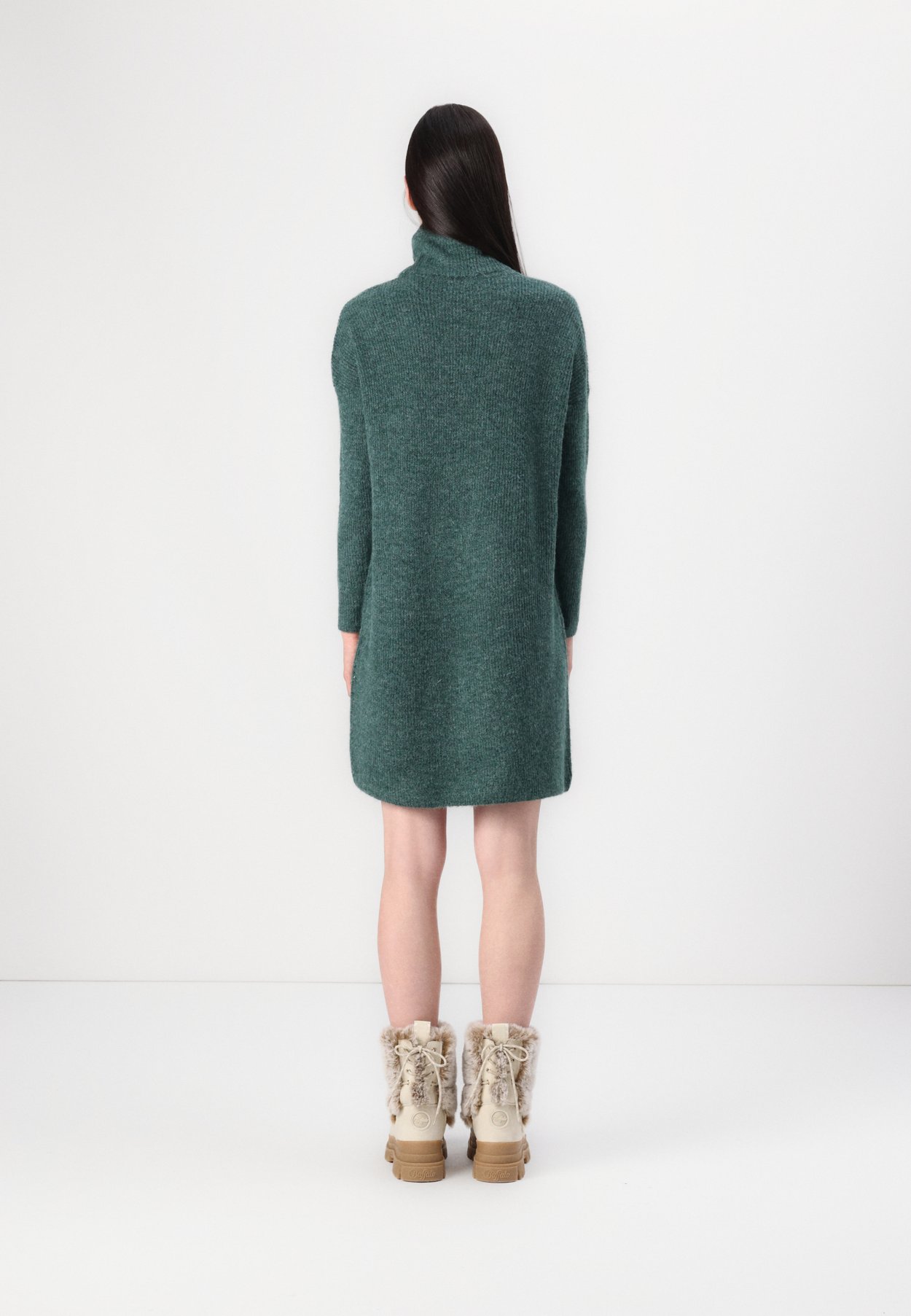 Strickkleid