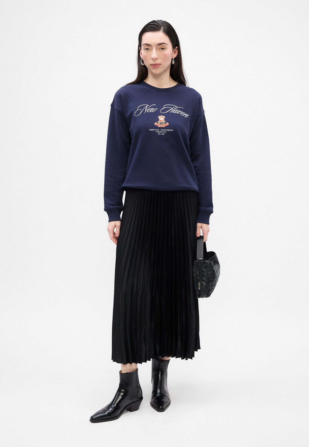 SATEEN PLEATED SKIRT