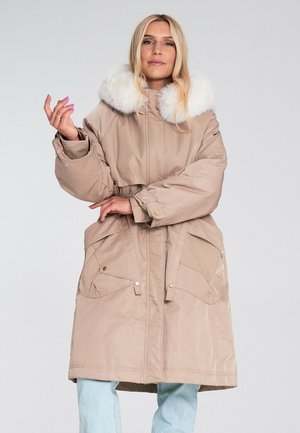 - Bluza z kapturem