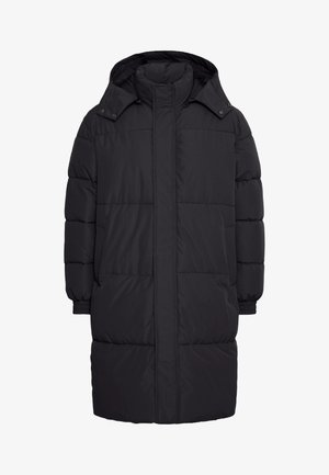 Fekete puffkabát kapucnival, steppelt dizájnnal, hosszú ujjaival és oldalsó zsebeivel. Könnyű, vízálló anyagból készült.