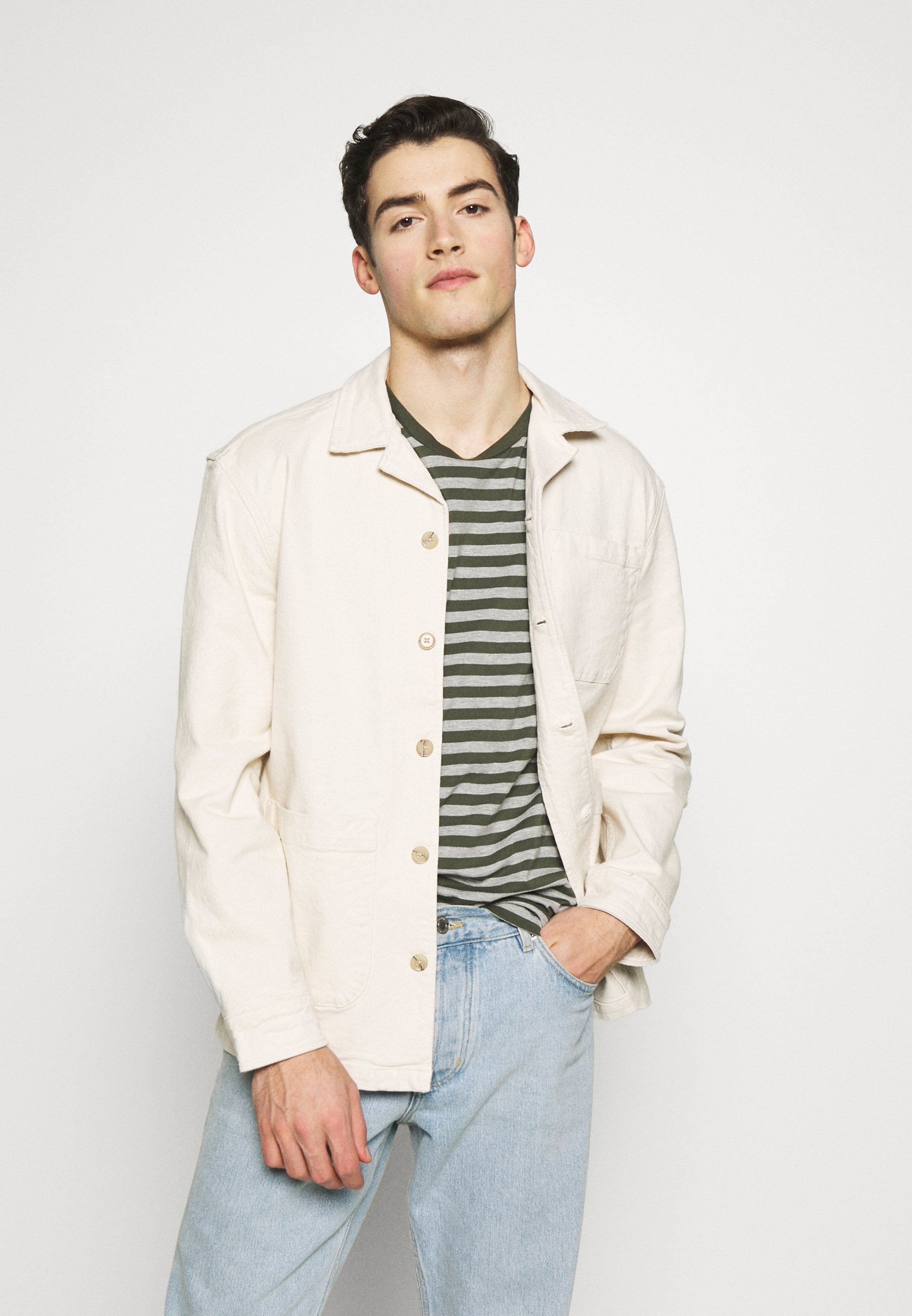 Minimum DEPP Jeansjakke ecru Zalando.no New Look BORG WESTERN Lett jakke ecru Zalando.no