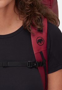 Mammut Fjellsekk - blood red