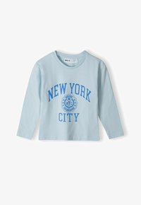 Wybrany, light blue blue