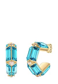 Auksinės auskarų spalvos detalles, prisiūtos stačiakampiais akvamarino kristalais, išdėstytais šešiakampėmis formomis su glaudintais tvirtinimais; apima ir skaidrius akcentinius akmenis.