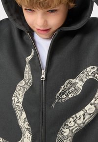 Molo MAZZO - Tröja med dragkedja - unexplored