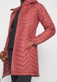 Columbia Abrigo de invierno - red