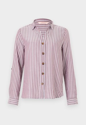 Košulja s dugim rukavima na kopčanje s vertikalnim bijelim prugama na prigušenoj ljubičastoj, s okovratnikom i drvenim gumbima sprijeda.