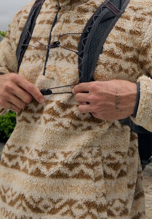 Fleece trui - cognac