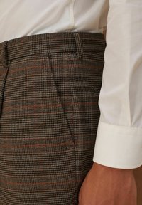 Next SLIM FIT CHECK - Anzughose - brown