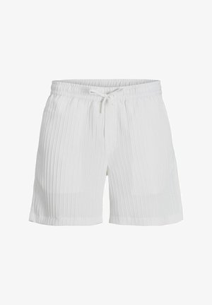 Shorts blancs en tissu texturé avec des plis verticaux, dotés d'une taille élastique et d'un cordon de serrage à l'avant pour un ajustement réglable.