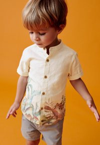 Next SHORT SLEEVE   REGULAR FIT - Skjorter - neutral