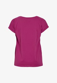 Unselected, festival fuchsia
