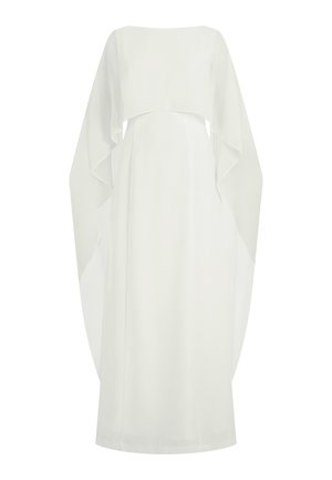 Witte jurk tot op de vloer met brede, vloeiende capemouwen en een vierkante halslijn, ontworpen voor formele of ceremoniële gelegenheden.