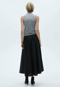 Mango Maxirok - black