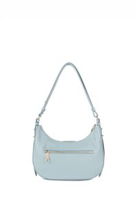 Sac à main en cuir bleu clair avec une forme arrondie, bandoulière réglable et une poche zippée à l'avant avec des accents en métal doré.