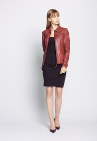 Mustang RYANA - Leren jas - red