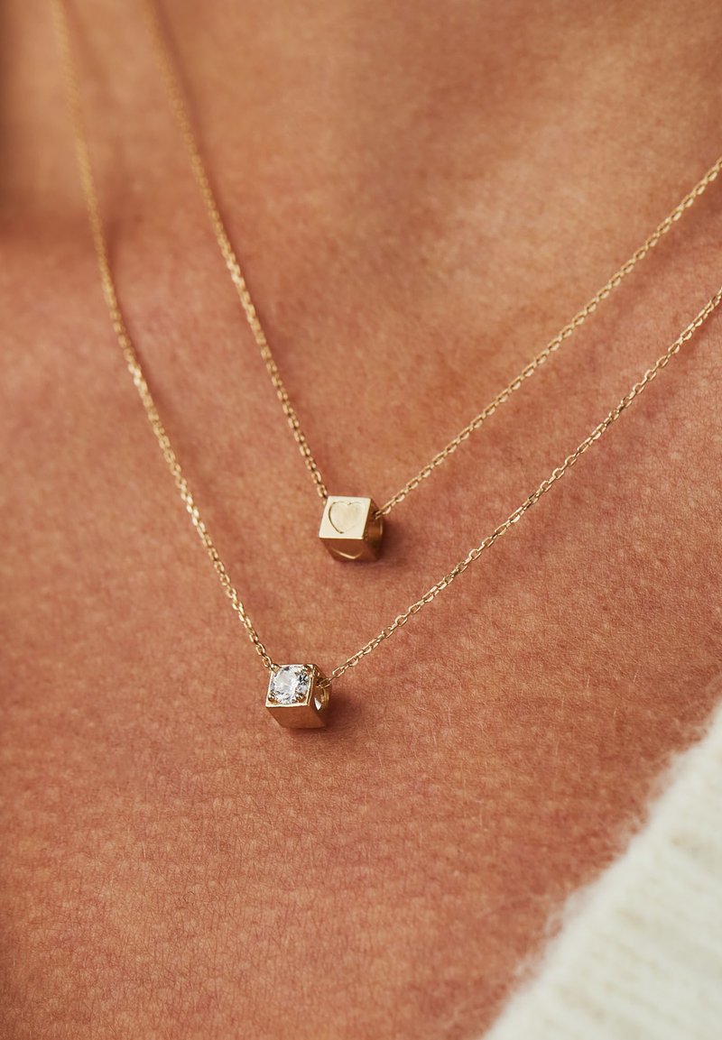 Isabel Bernard Le Carre Felie - Necklace - gold coloured