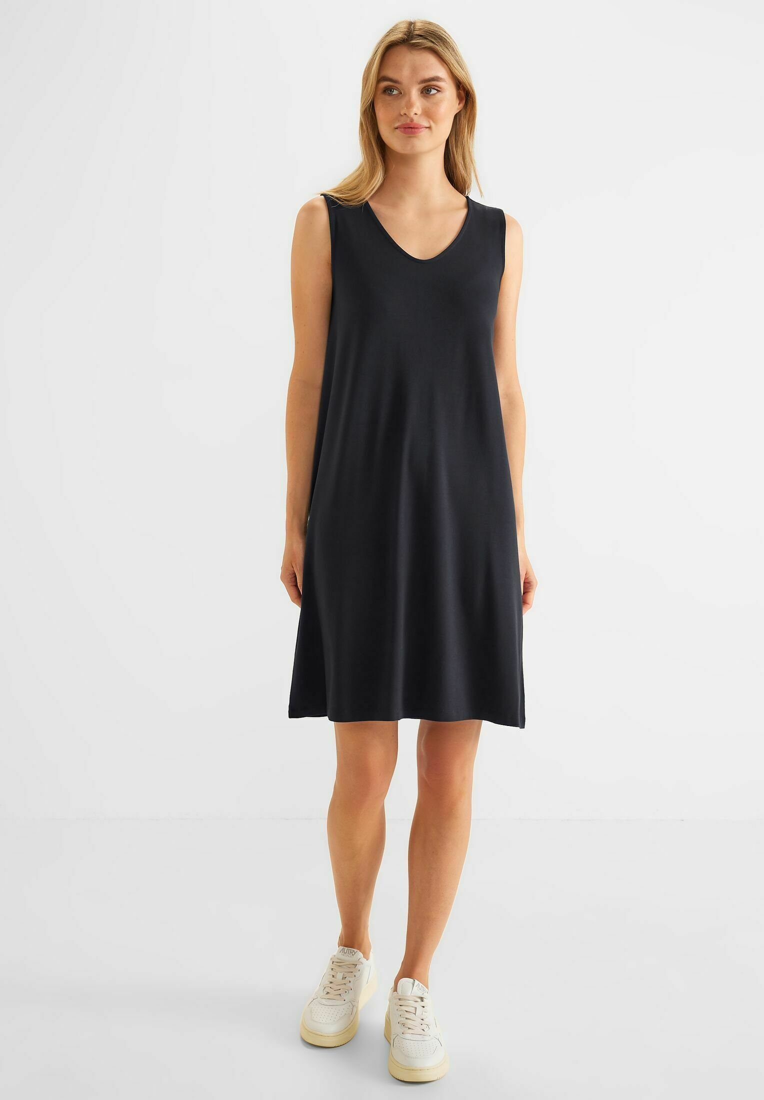 STREET ONE Jersey Wickelkleid – Knielang, 3/4-Ärmel, V-Ausschnitt, Mit Gerafftem Bündchen