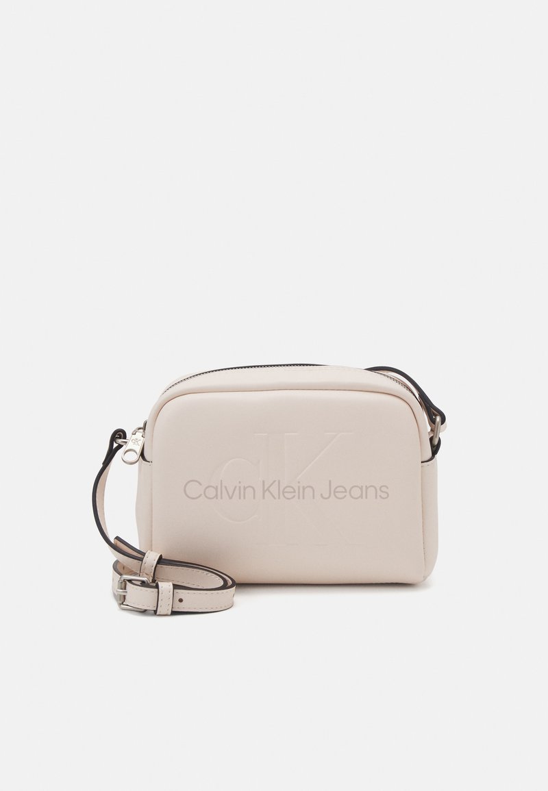 Calvin Klein Jeans SCULPTED CAMERA BAG MONO - Borsa a tracolla - gray morn