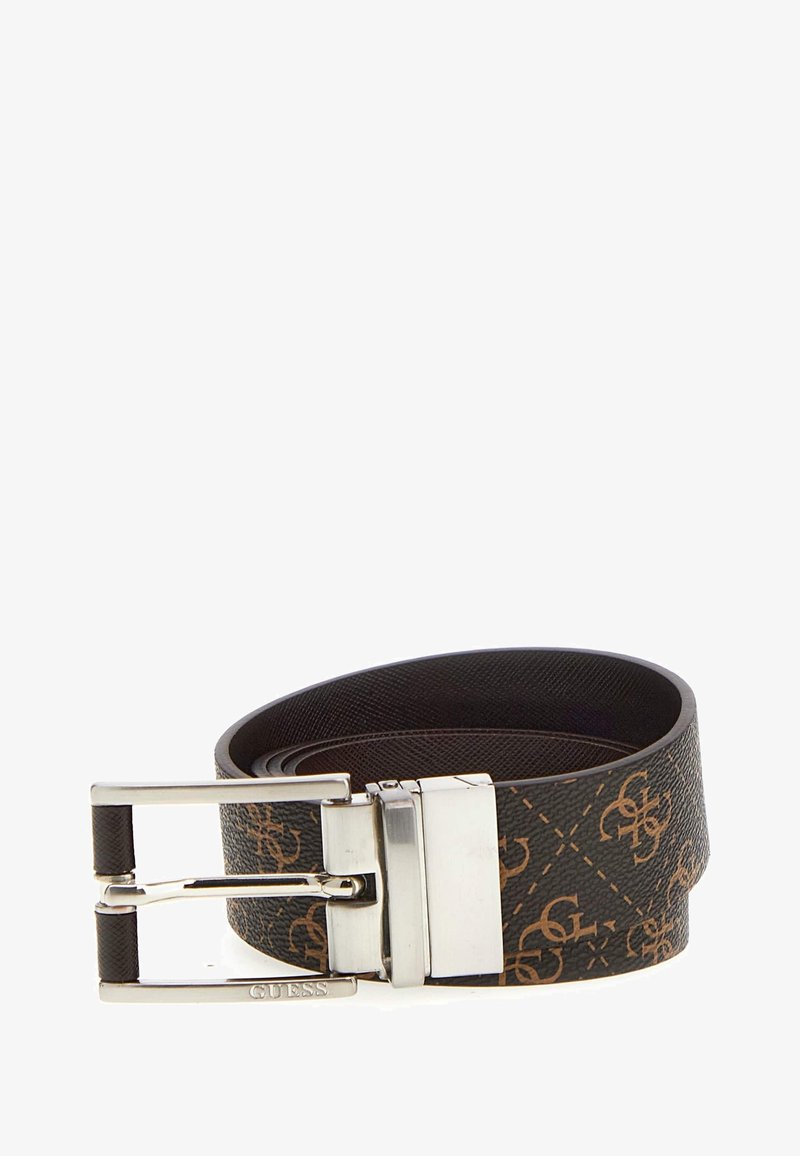 Cinturón de cuero negro con estampado, logo dorado, hebilla de metal plateado, textura suave y un ancho adecuado tanto para uso casual como formal.