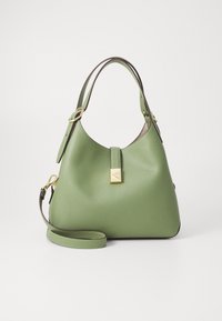 Unselected, olive leaf