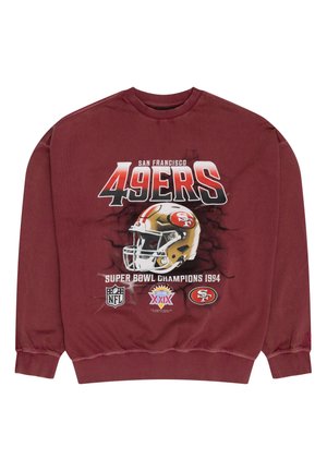 Bordeauxroter Sweatshirt mit einem Grafikdesign eines Footballhelms, dem Text "49ers" und dem Aufdruck "Super Bowl Champions 1994". Gerippter Rundhalsausschnitt und Bündchen.
