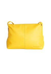 Gelbe Lederhandtasche mit glatter Oberfläche, rechteckiger Form und subtilen Nahtdetails. Markenname "Antoine & Lili" auf der Vorderseite geprägt.