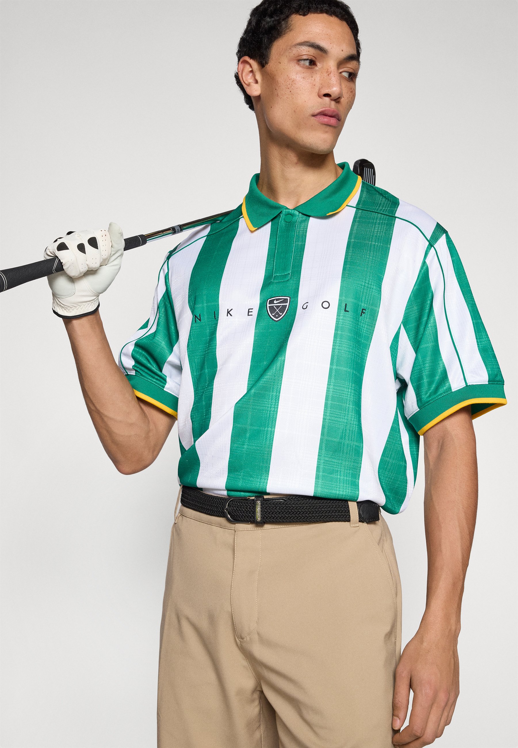 nike golf green shirt