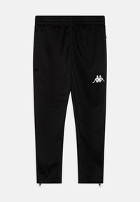 Zwarte sportbroek met elastische tailleband, ritssluitingen bij de enkels en een wit logo van twee rug-aan-rug zittende figuren op de rechterdij.