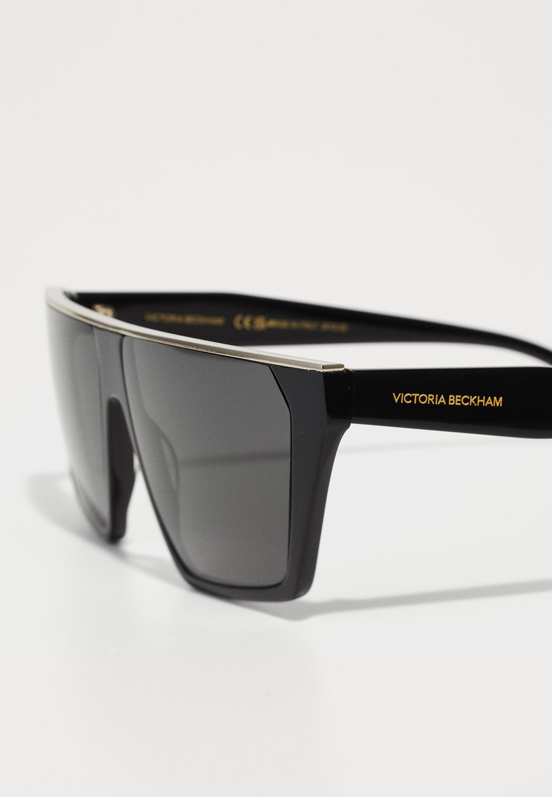 Victoria Beckham Black Sunglasses with Gold Accents Victoria Beckham Sunglasses - black - Zalando.ie main image 4