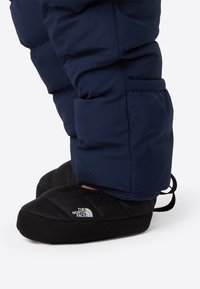 Nem kiválasztott, black/white