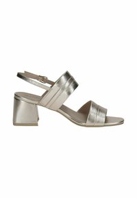 Metallic auksinio bloko kulno sandalai su dviem plačiomis diržais per pirštus ir kulkšnis, pasižymintys elegantišku dizainu ir sklandžiu tekstūra.