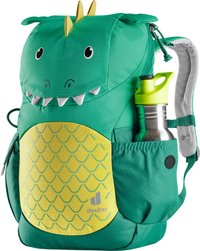Mochila infantil verde com um design de dragão, apresentando um padrão de escamas amarelas, olhos proeminentes e espinhos no topo. O bolso lateral comporta uma garrafa de água.