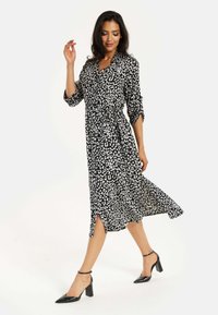 Liquorish LEOPARD THROUGH MIDI - Day dress - black