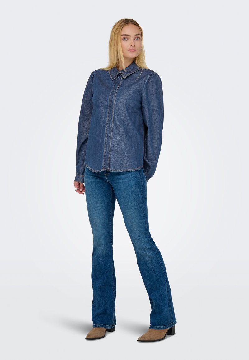 Blusa