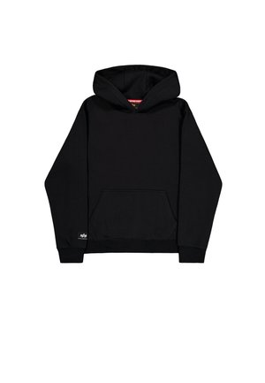 Črn pulover s kapuco, z sprednjim žepom in majhnim logotipom na manšeti, enostaven dizajn, položen ravno na beli podlagi.