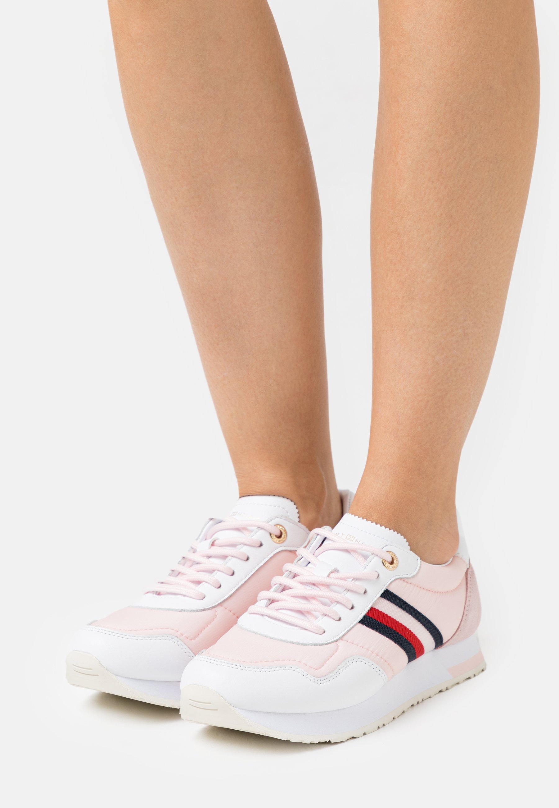 tommy hilfiger city runner