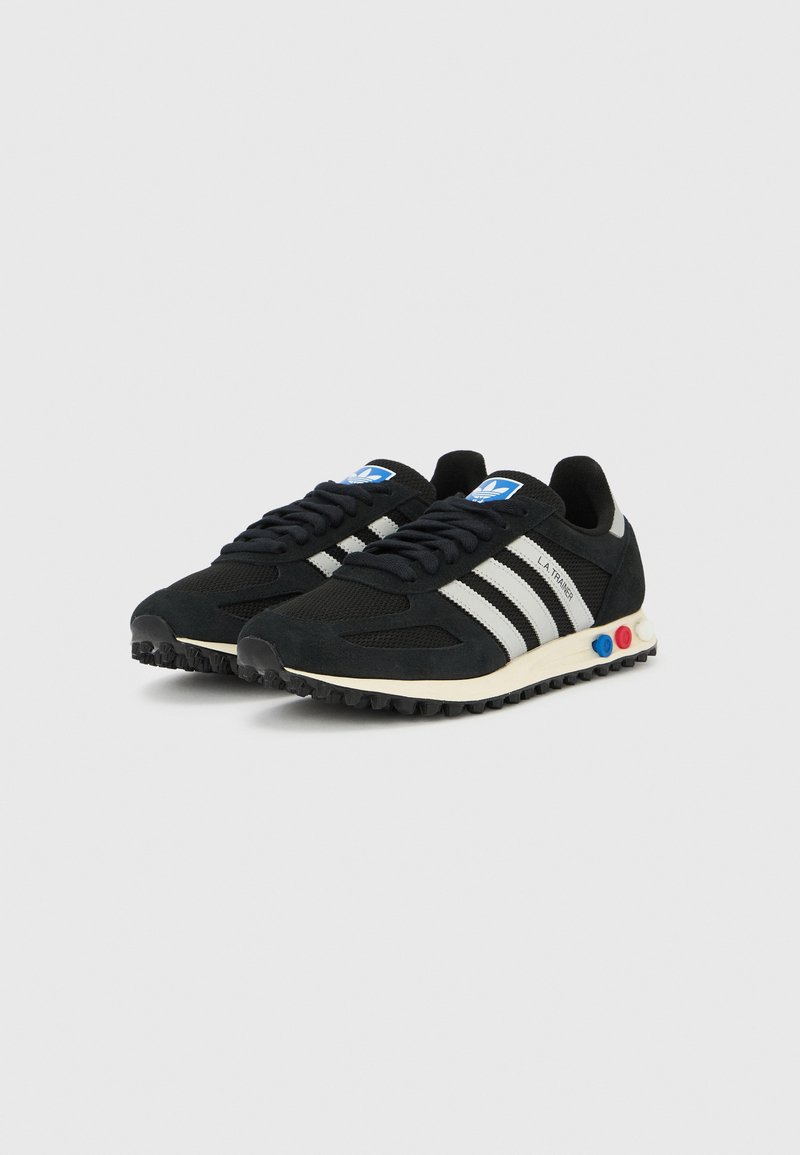 adidas gazelle silver green womens ADIDAS ORIGINALS LA TRAINER OG blue sneakers for men and women  Pavidas
