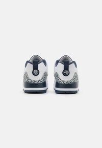 Jordan SPIZIKE UNISEX - Tenisice - white/obsidian/pure platinum
