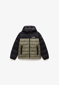 Nem kiválasztott, tea leaf