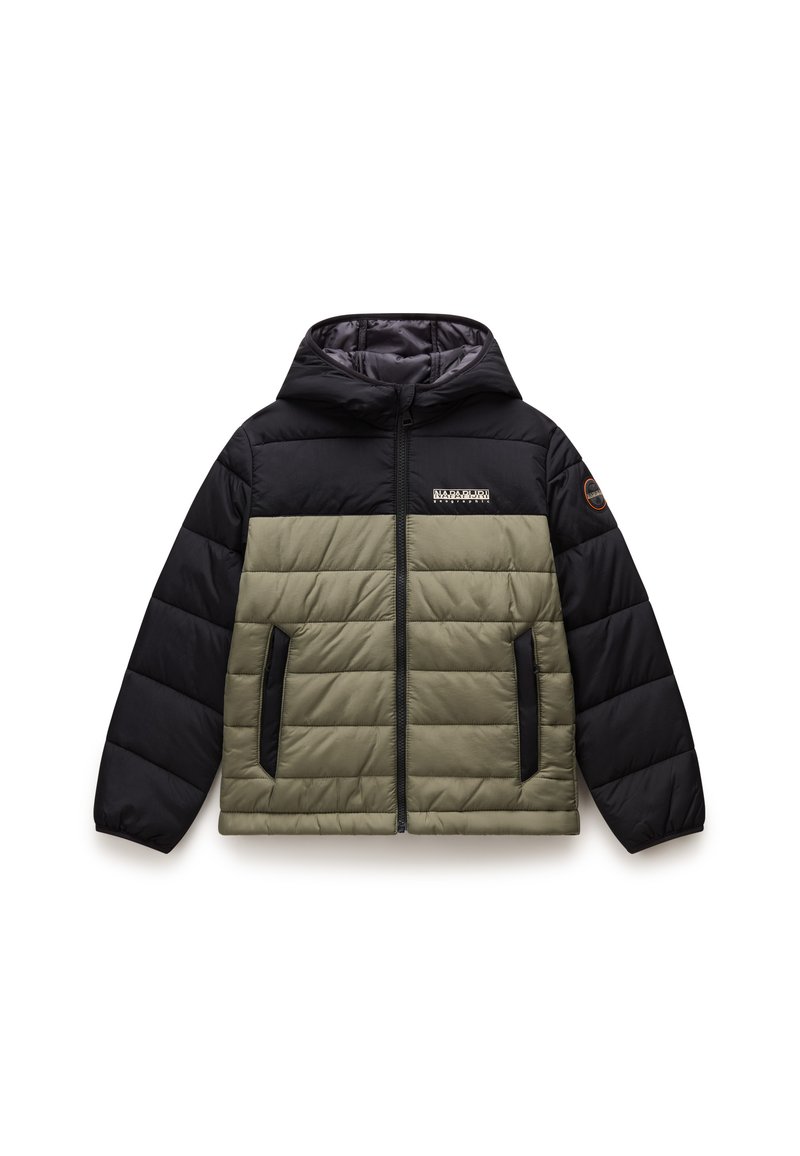 Gepolsterte Kapuzenjacke mit schwarzem Oberteil und olivgrünem unteren Teil, seitlichen Taschen und einem Markenlogo auf der Brust.